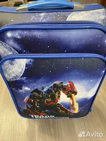 Чемодан детский