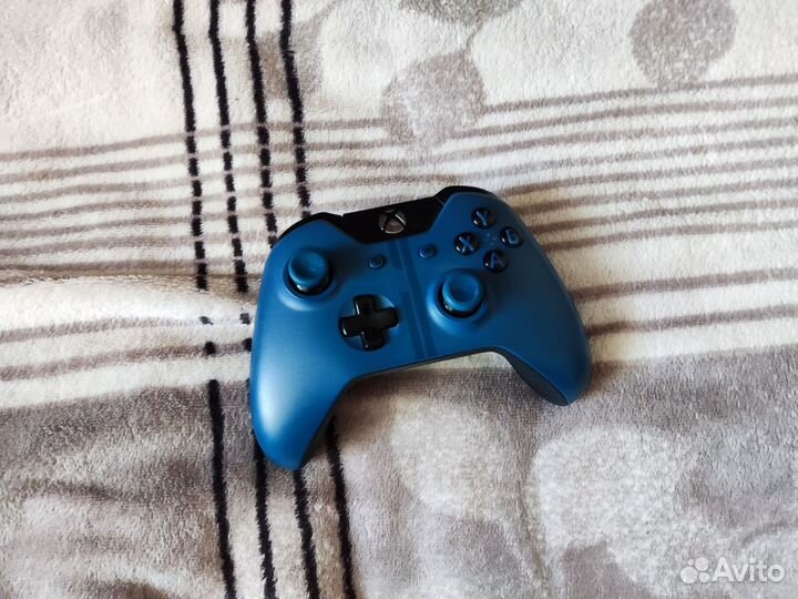 Xbox One 1tb с играми