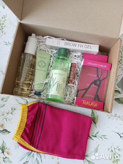 Набор косметики пакетом новое, бьюти бокс