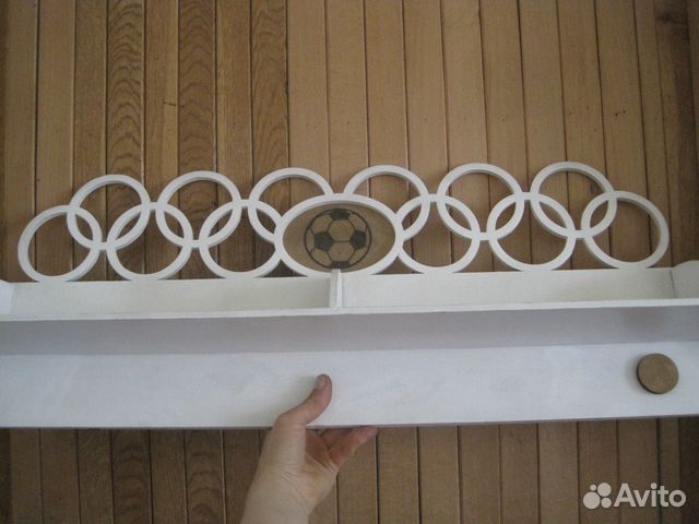 Полка для наград, грамот, кубков