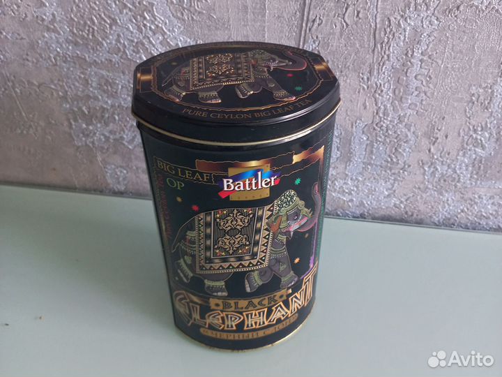 Жестяная банка из под чая + ароматный чай