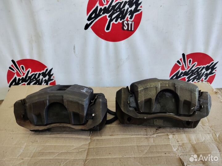 Передний суппорт левый правый Honda Accord CL9 K24