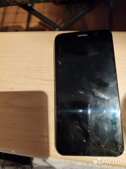 ZTE Blade A910, 2/16 ГБ