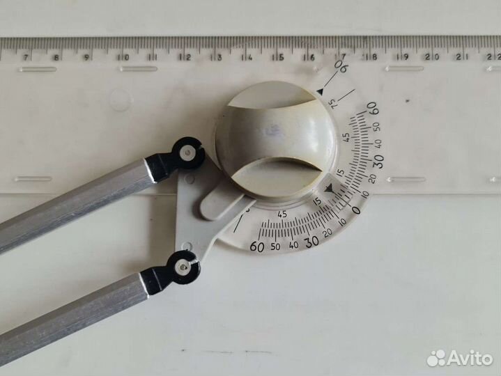 Прибор чертёжный пчш-12