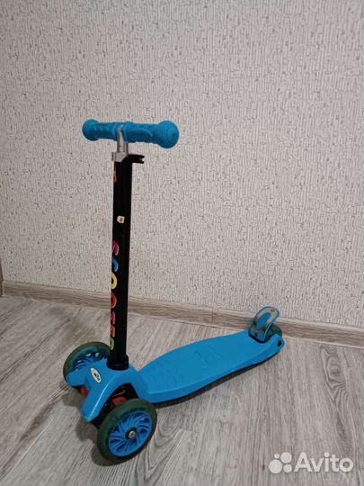 Самокат детский трехколесный бу