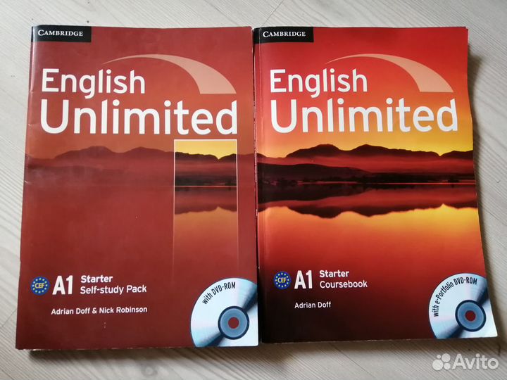 Английский учебник и тетрадь