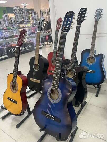 Классическая гитара новая