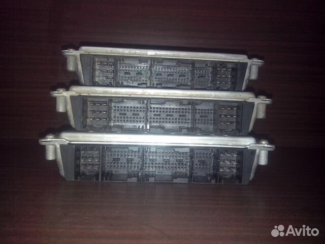 Блоки управленния двигателем Mercedes w220