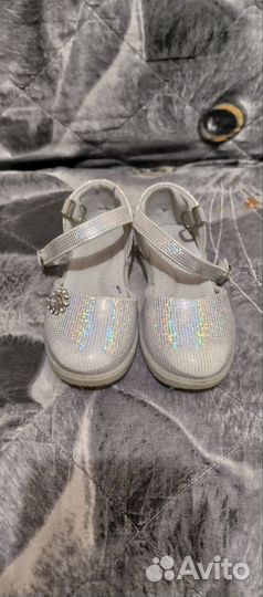 Босоножки для девочки 26 размер