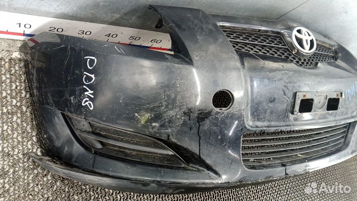 Бампер передний toyota auris E150