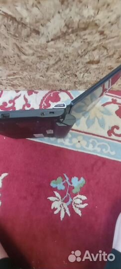 Ноутбук asus и зарядка