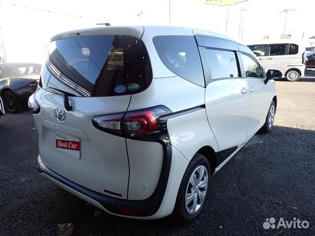 Toyota Sienta 1.5 CVT, 2020, 35 000 км