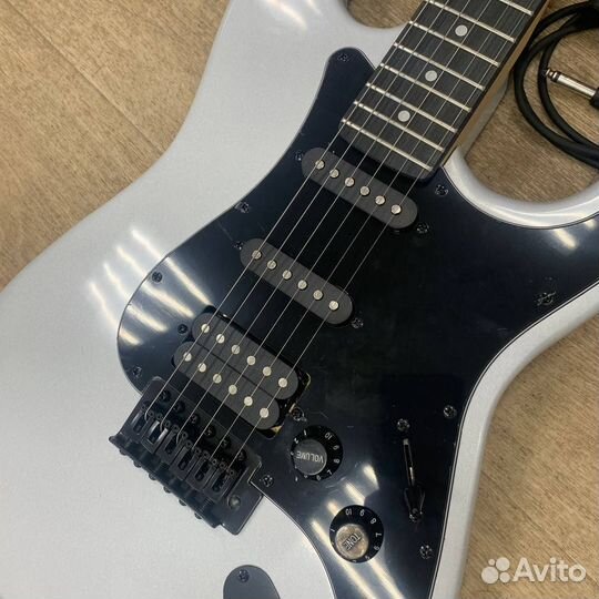 Электрогитара с комбиком (+ провод и медиаторы)
