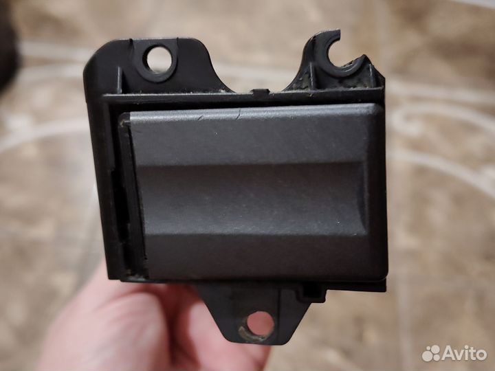 Подстаканник Ford Mondeo 3