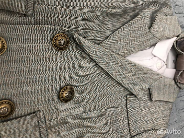 Костюм тройка