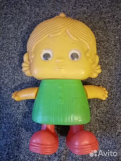 Пластмассовая игрушка девочка 30см СССР