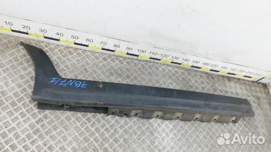 Накладка на порог BMW X3 E83 (7BN07GZ01)