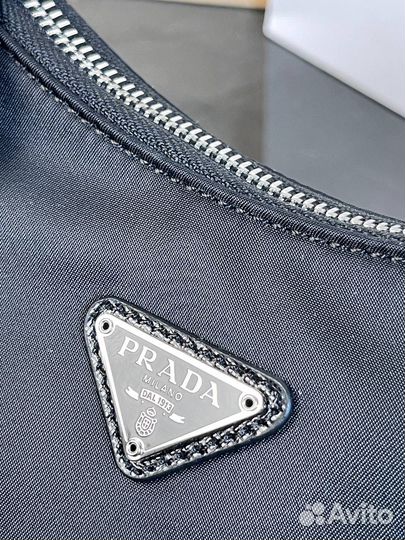 Сумка Prada Re-Edition 2005 (Premium) 2024
