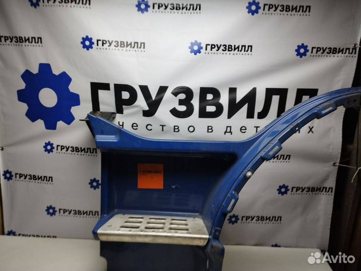 Подножка кабины левая Volvo FM4 82644146