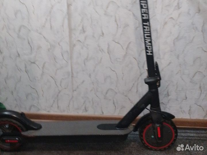 Электросамокат hiper triumph m8