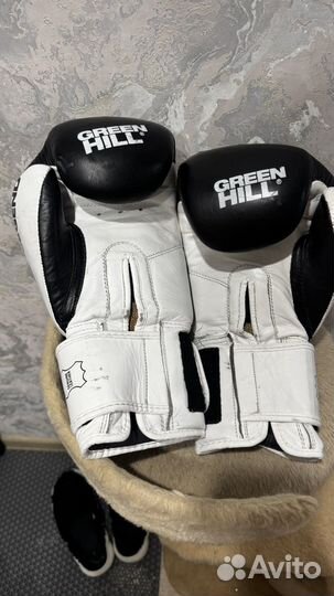 Боксерские перчатки 14 oz green hill