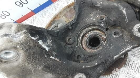 Ступица передняя правая volkswagen passat B6 (NSE1