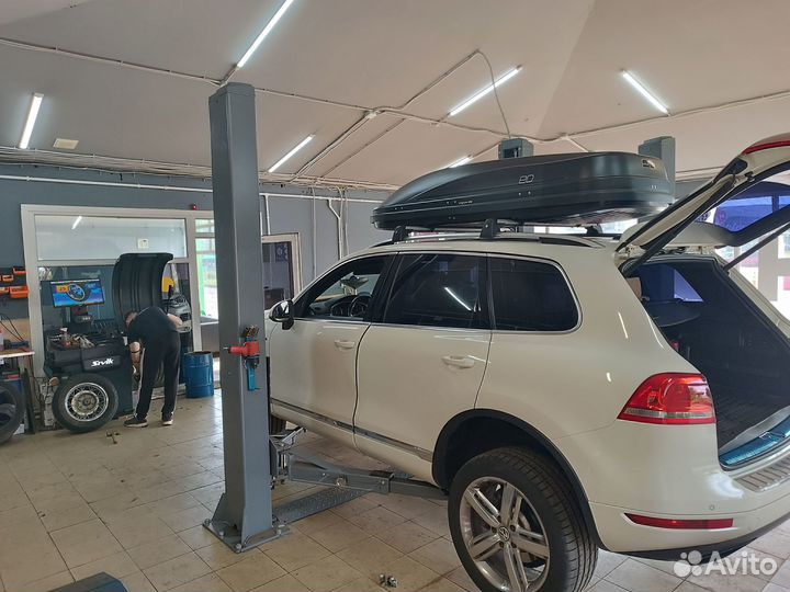 Continental IceContact 2 SUV 225/60 R17 103T