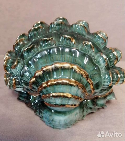 Шкатулка для украшений (змеевик, фарфор)