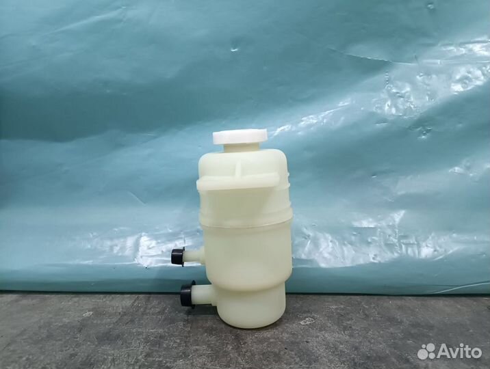 Бачок гур Outlander