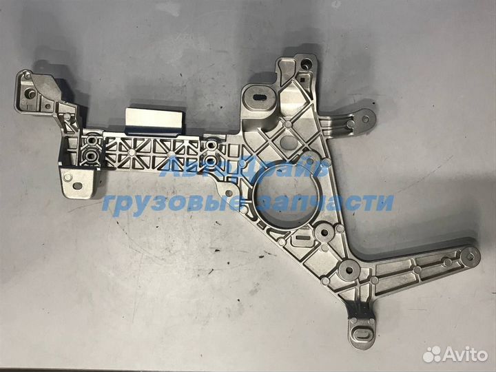 Кронштейн бампера Mercedes Actros MP4 правый