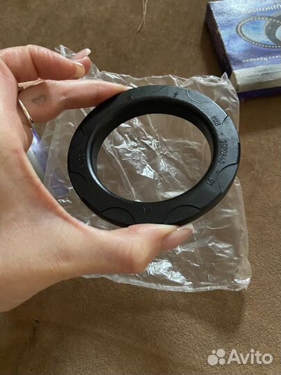 Подшипник верхей опоры стойки передней подвески