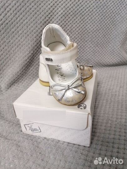Туфли для девочки 20 размер