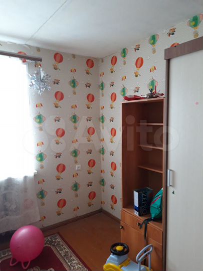 2-к. квартира, 45 м², 3/3 эт.