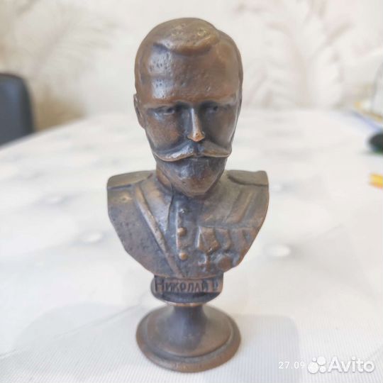 Бюст Николая 2