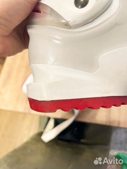 Горнолыжные ботинки женские 24.5 rossignol