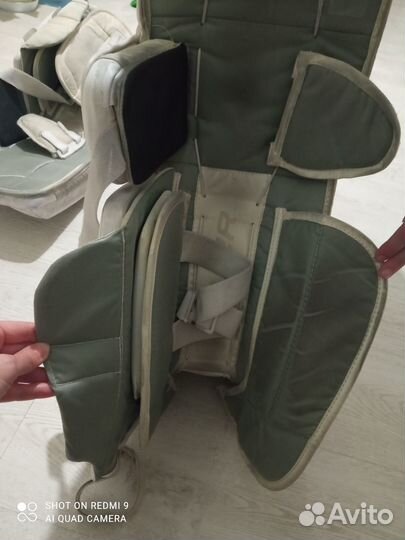 Вратарские щитки bauer