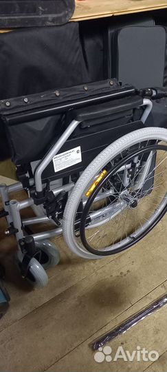 Инвалидная коляска
