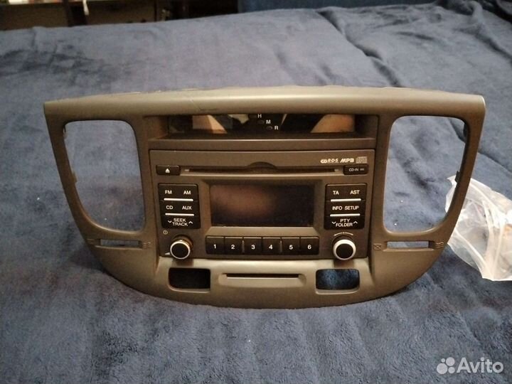 Оригинальная штатная магнитола Киа Рио