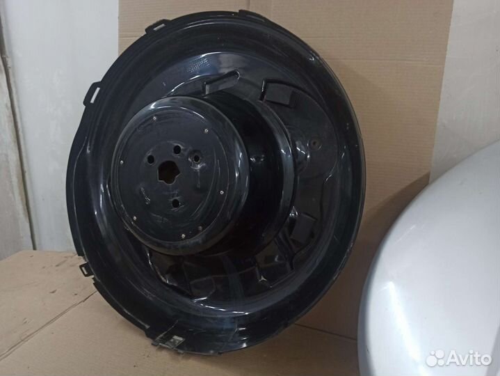 Кронштейн чехла запасного колеса Toyota RAV4 30