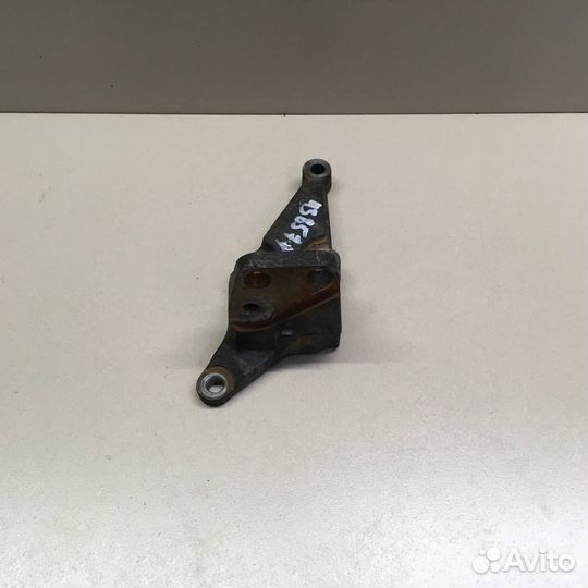 Кронштейн двигателя правый Toyota Allex 2001-2006