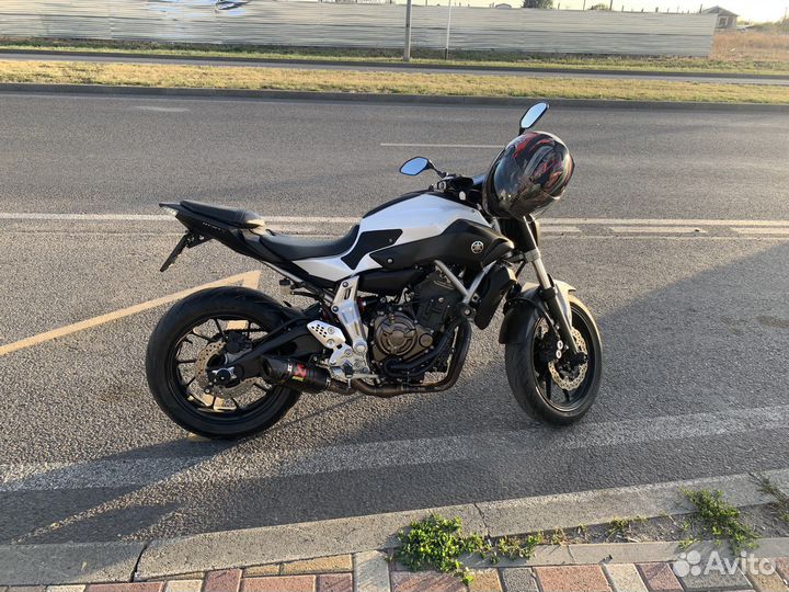 Yamaha MT 07 (FZ-07)