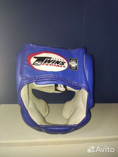 Шлем twins для Тайского Бокса размер L