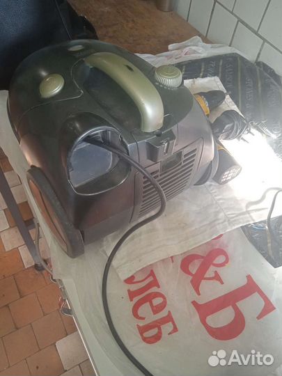 Пылесос Uitek