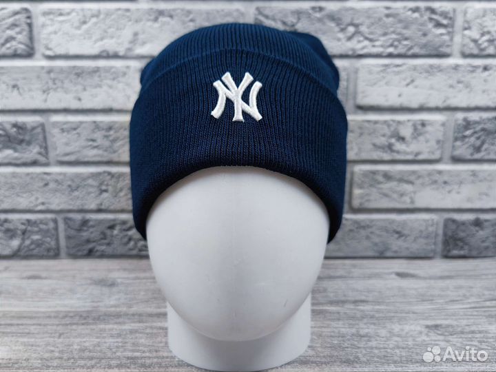 Шапка вязаная New York синяя с белым лого