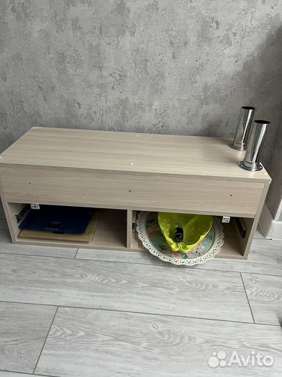 Продам стол
