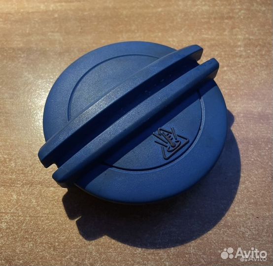 Крышка расширительного бачка VAG - Audi / Volkswag