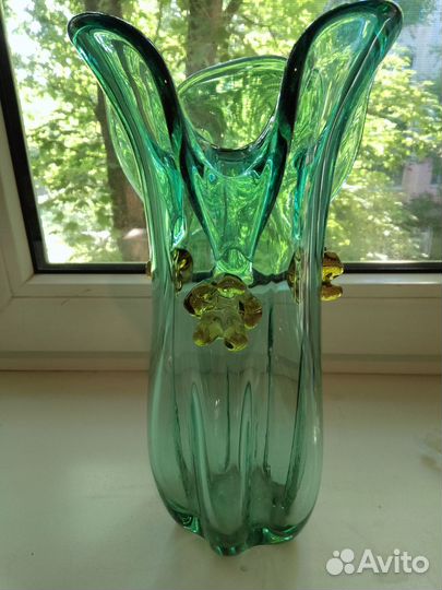 Ваза фигурная, цветное толстое дутое стекло. СССР