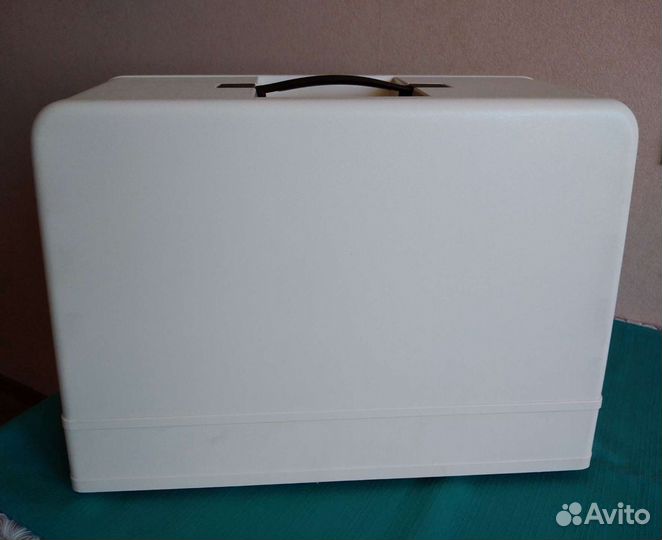 Швейная машина La Panthera