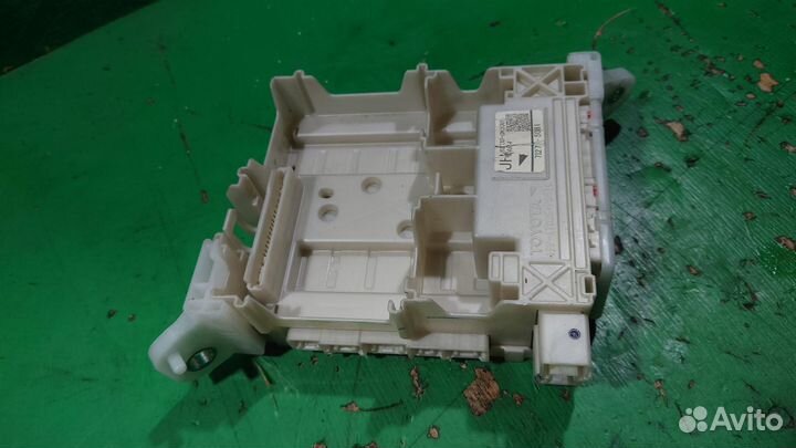 Блок предохранителей салона 82730-0K530 G8 toyota