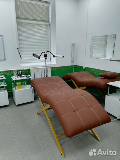 Кушетка косметологическая